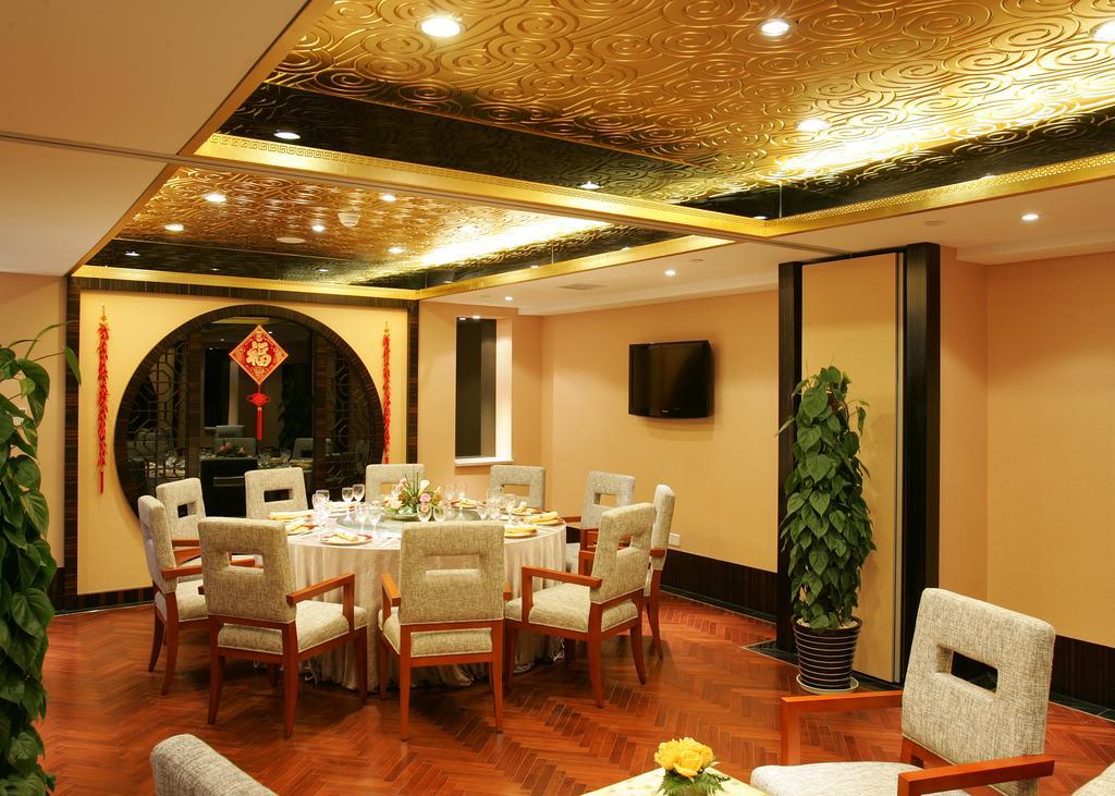 שנגחאי Oriental Riverside Bund View Hotel מראה חיצוני תמונה